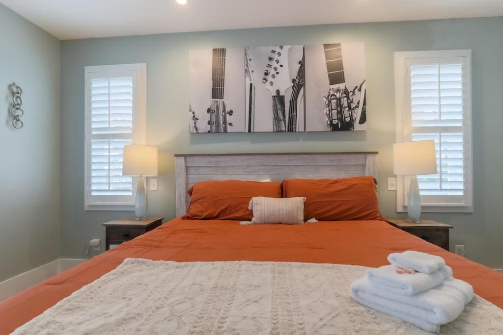 New Amazing 4br Suite* Hot Tub *2 Mi To Music