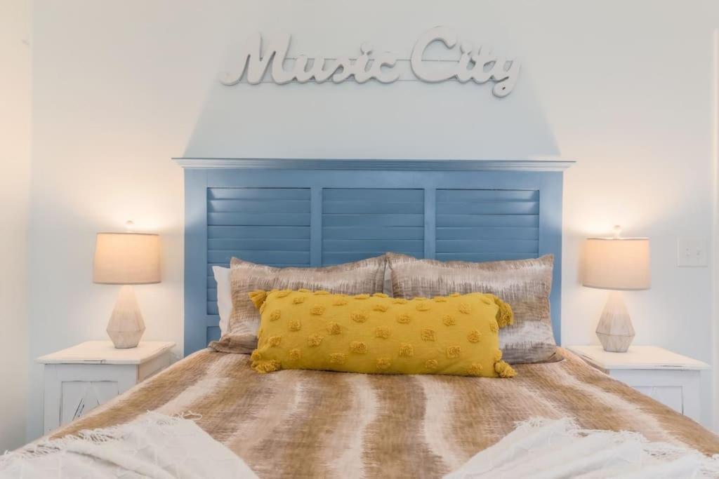 New Amazing 4br Suite* Hot Tub *2 Mi To Music Holiday home Nashville